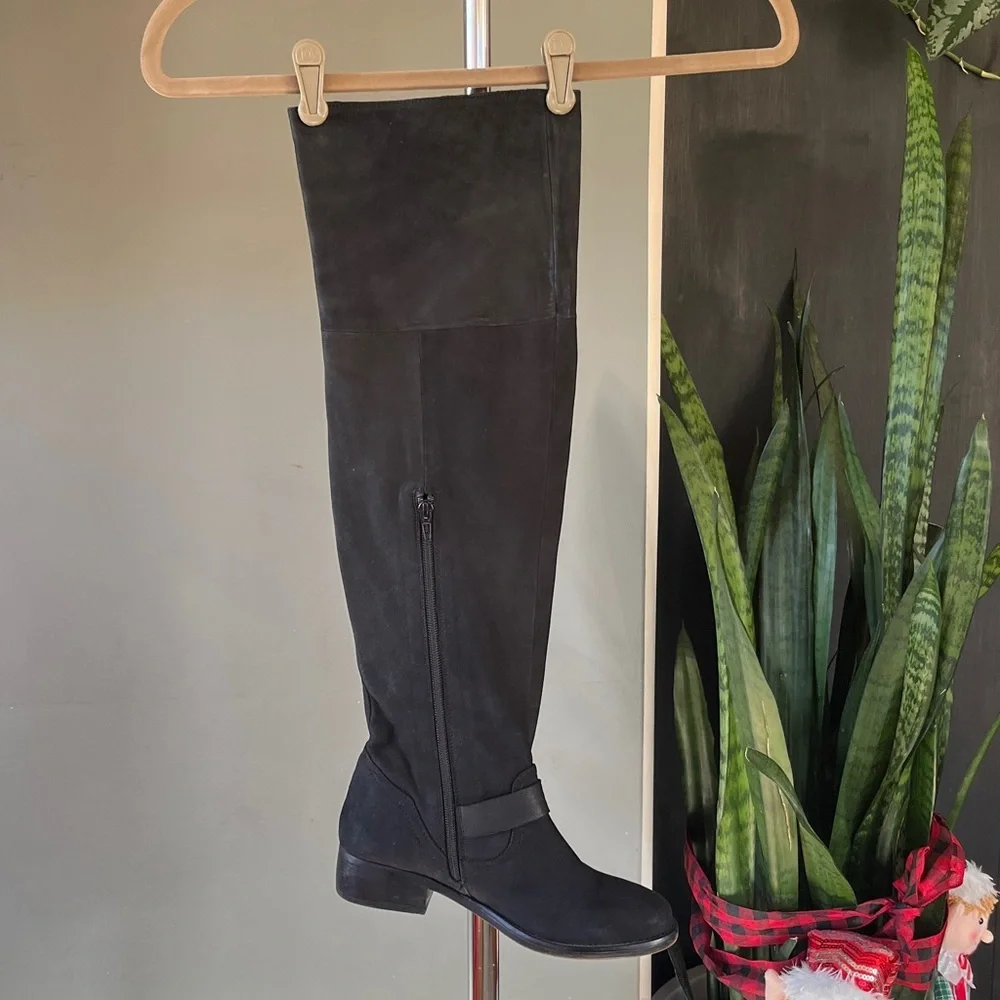 🥑Kurt Geiger London Ash over knee suede riding boots 38.5